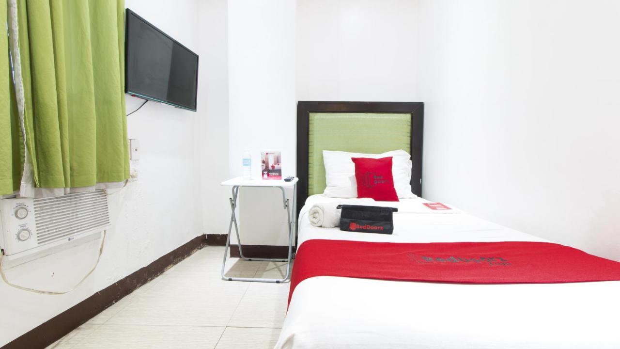 Hotel Reddoorz @ Real Fatima Tacloban Anibong Exterior foto